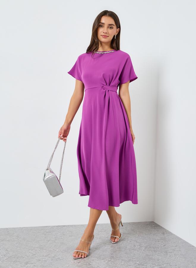 Styli Women Purple Embellished Short Sleeves Midi Dress - Image 5